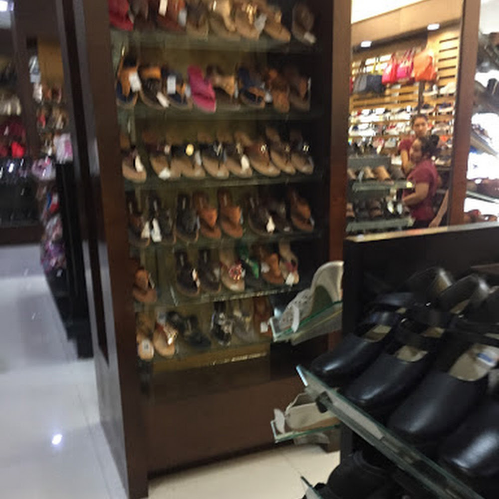 Alamat Toko Sepatu Bata Yogyakarta