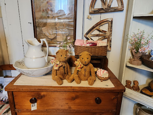 Our House Antiques Gallery - United States