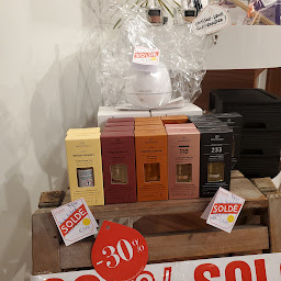 Photo n°15 de Parfumerie Equivalenza Yffiniac à Yffiniac (Parfumerie)