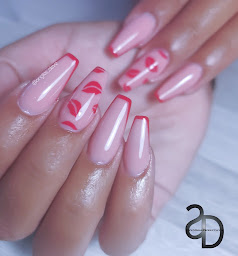 Photo n°6 de Ongles d'Eve à Sanary-sur-Mer (Institut de beauté)