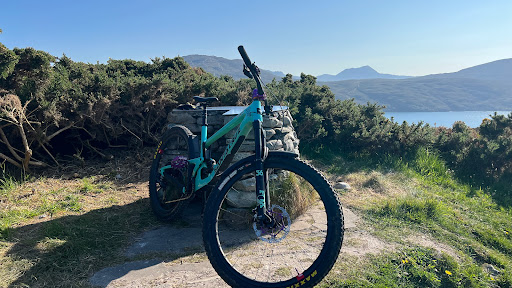 bike repair - Ullapool - Thumbnail