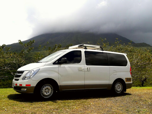 Tamarindo Shuttle & Taxi Service.