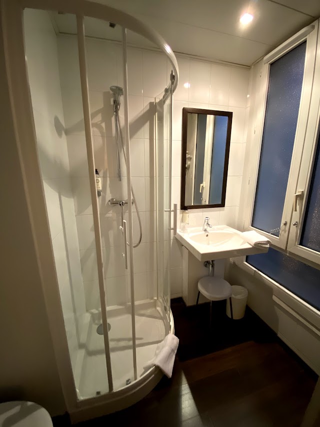 Best Western Hotel Rives de Paris La Defense