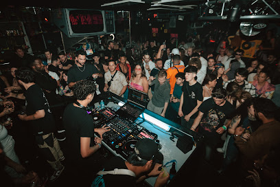 GLITTER CLUB lr