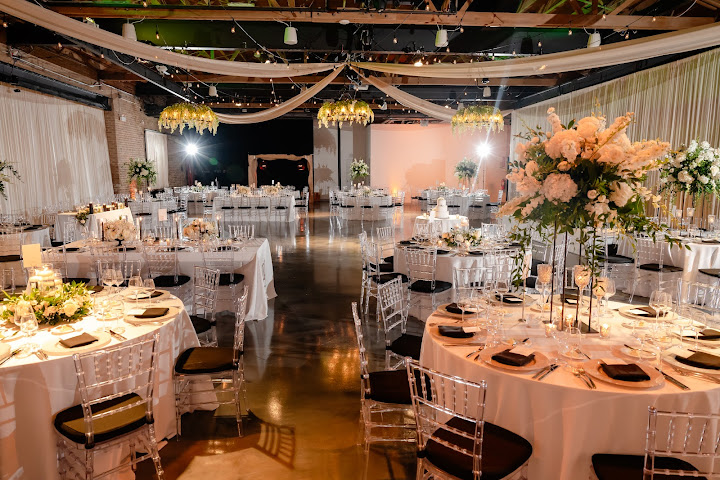 Venue West by null