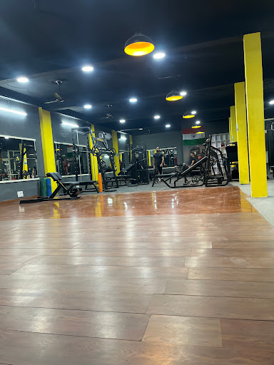 8 Tech Fitness Gym