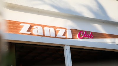 Zanzi Club L.13 Rr Agaveve.Durres(Plazh)