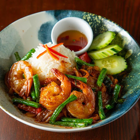 Good Catch | Thai Urban Bistro by null