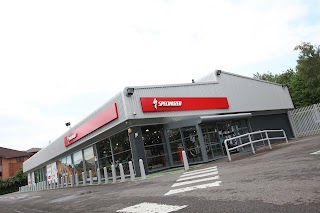 Specialized Concept Store