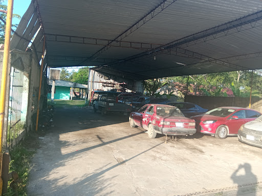 "El Cubano" .Mecánica en Gral Y Diagnóstico automotriz.