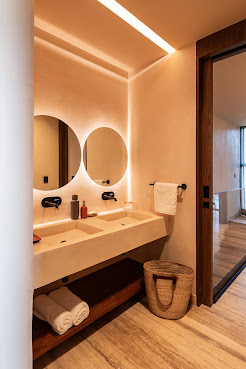 BESPOKE - Member of Small Luxury Hotels Of The World by null