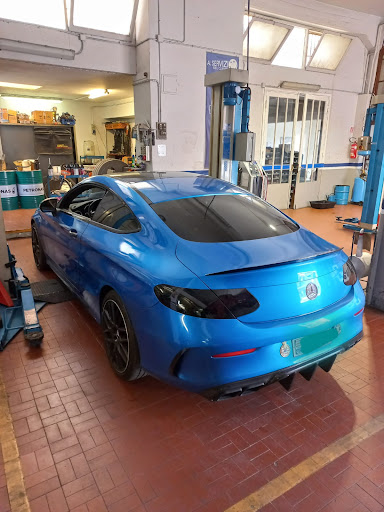 Auto Frisina Service - Autofficina Meccatronica Multimarche Gallery - Italy