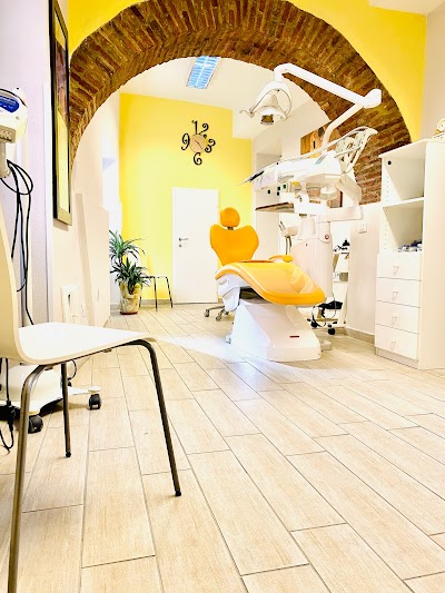 Studio Dentistico Manfredi