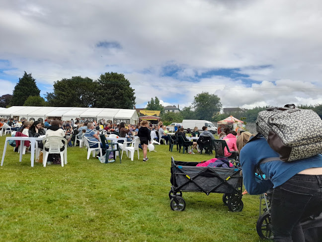 Comments and reviews of Mundy Playing Fields