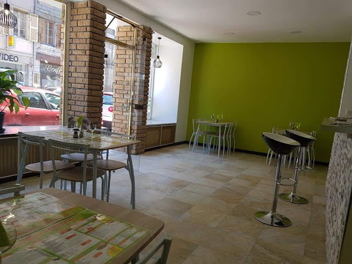 Photo 2 - Le Gourmet Burger