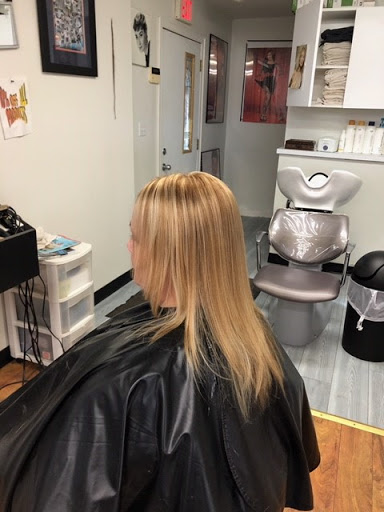 Bauhous Hair Salon - Thumbnail