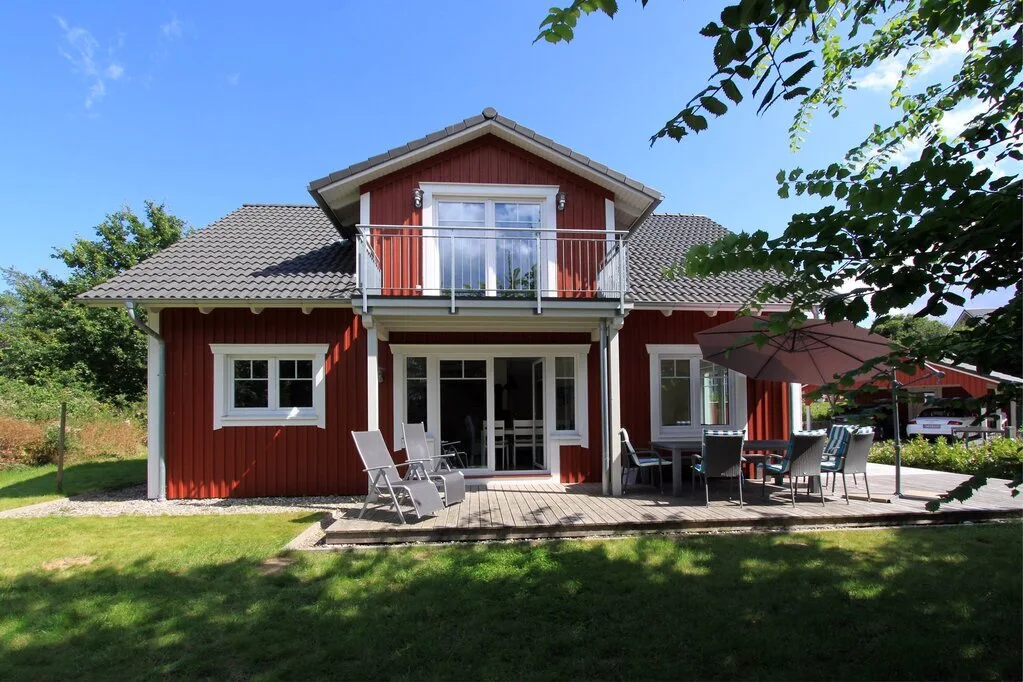 Mariehamn - großes Ferienhaus - ruhig und grün