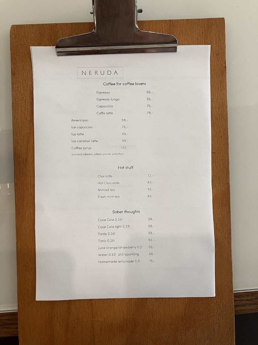 Neruda Cafe — photo 2