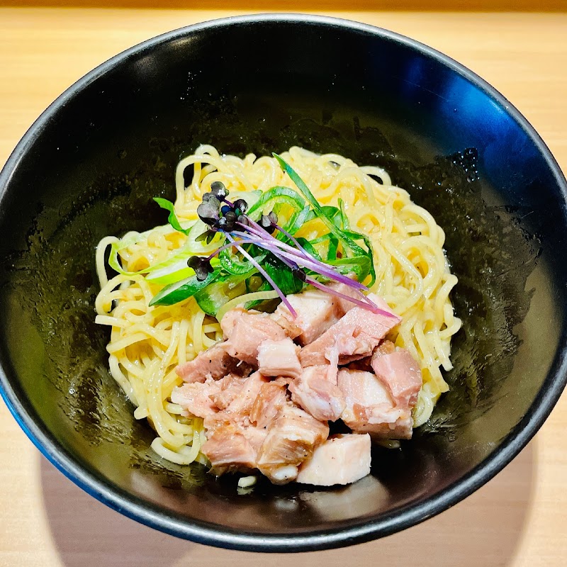 貝出汁ラーメンすりぃ