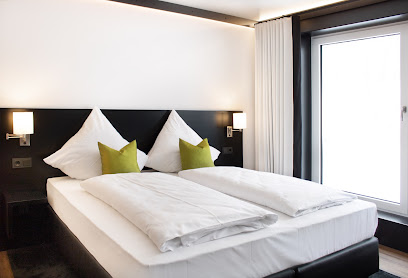 SH Hotel by WMM Hotels
