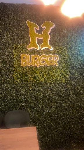Photo 2 - H burger