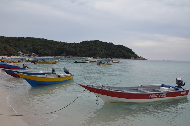 LONG BEACH PULAU PERHENTIAN KECIL
