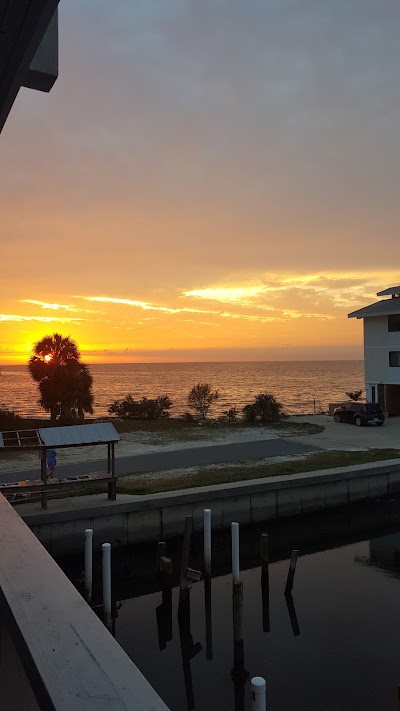 Photos of Cedar Cove Hotel