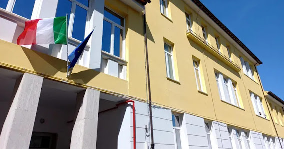 Scuola Media Leone XIII Via Giacomo Matteotti, 80, 00032 Carpineto Romano RM, Italia