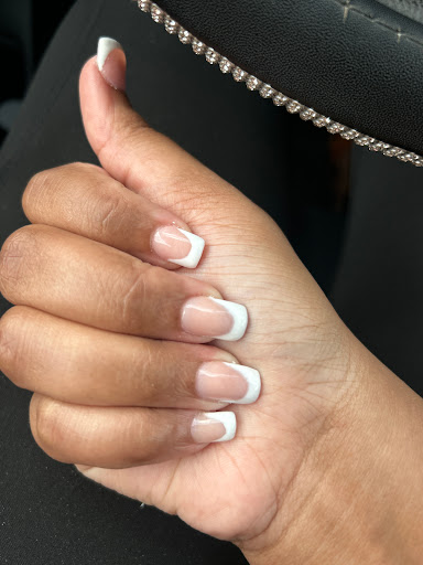She Nail - Thumbnail