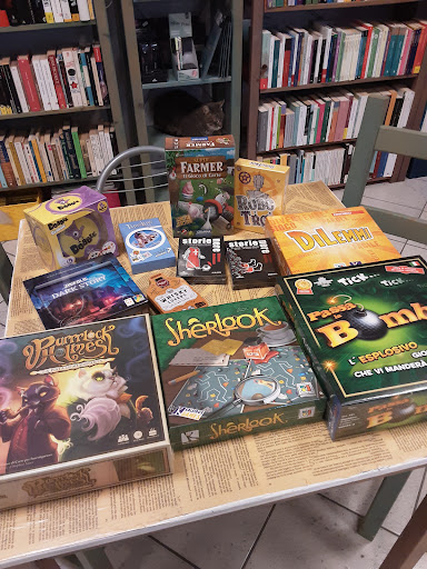 Libreria il Gorilla e l'Alligatore - Thumbnail