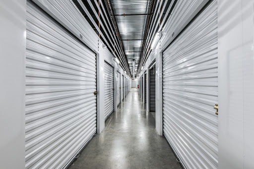 Advantage Storage - Visual