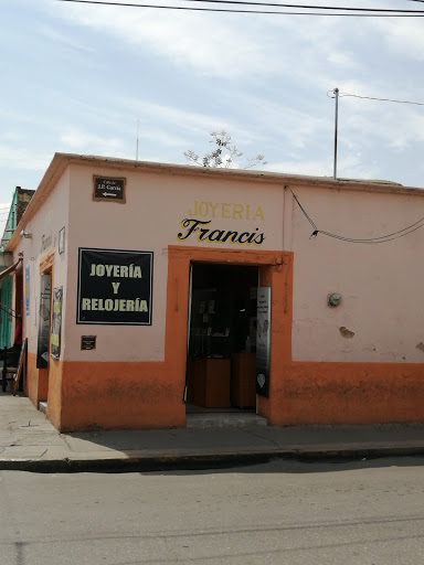 Francis Joyas Oaxaca