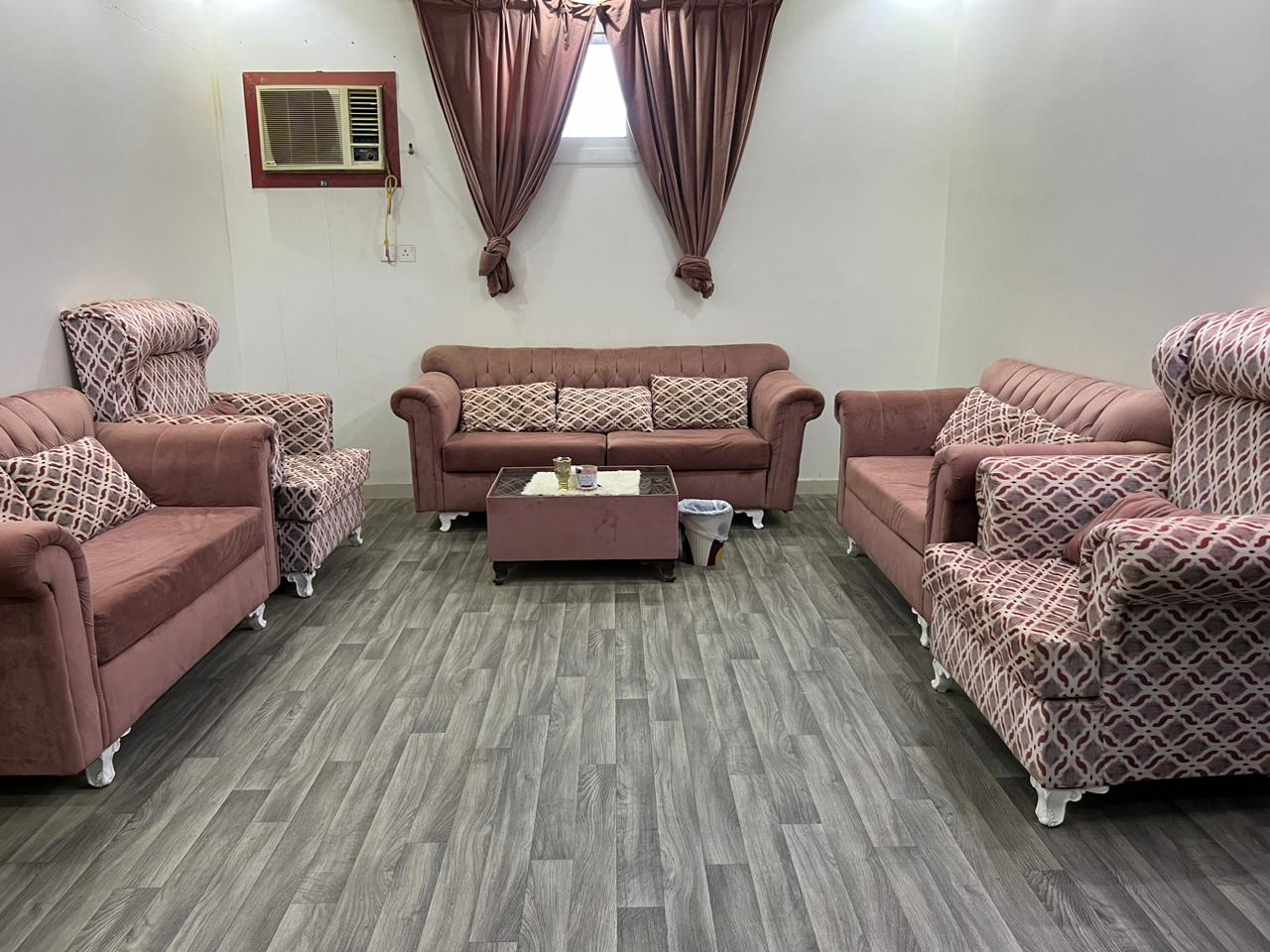 شراء اثاث مستعمل بتبوك مؤسسه لمسات تميز - صورة 2