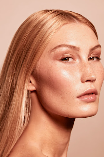 Comments and reviews of Delamar Academy of Make-up & Hair