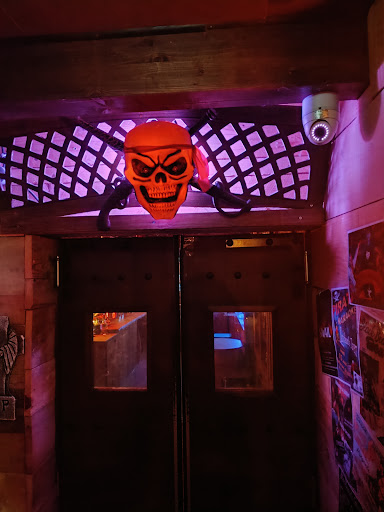 Black Beards Tavern - Thumbnail