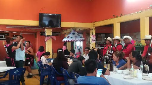Restaurante Las Gemelas, Tepetlixpa. - Thumbnail