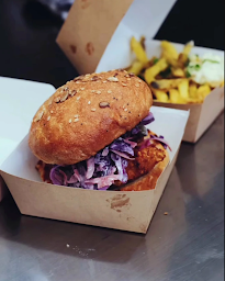 Photo n°5 de Lokal Fish & Trucks - Food Truck à Brest (Restauration rapide)