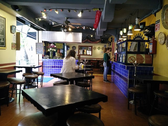 La Casa de los Tacos