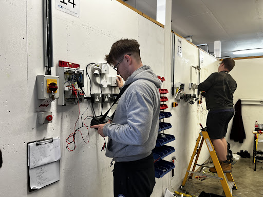 Electrical Courses Ltd - Visual