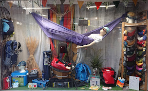 Photo n°15 de Esprit Vacances à Tournon-sur-Rhône (Magasin de sacs et bagages)