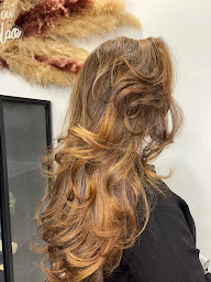 Photo n°3 de Salon L’étoile à Clichy-sous-Bois (Salon de coiffure)