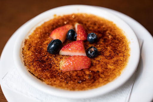 Hector's Bistro - Visual