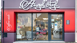 Photo n°19 de Angel'Styl à Cerisy-la-Salle (Salon de coiffure)
