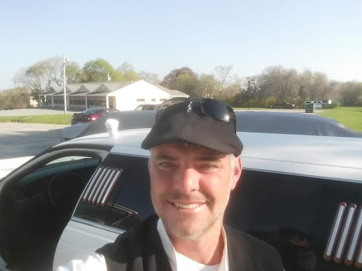 RI Airport Limousine - Thumbnail