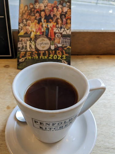 Comments and reviews of Penfold's Kitchen