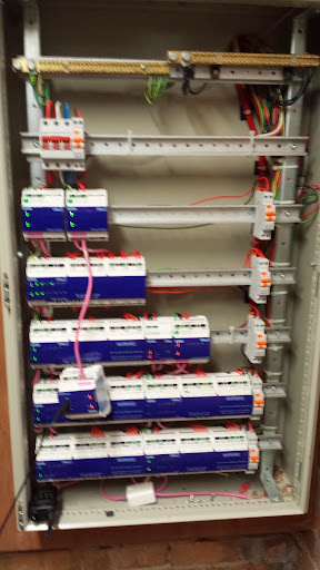 Alternative Electrics - Visual