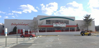 Photos of Frank Theatres Towne Stadium 16