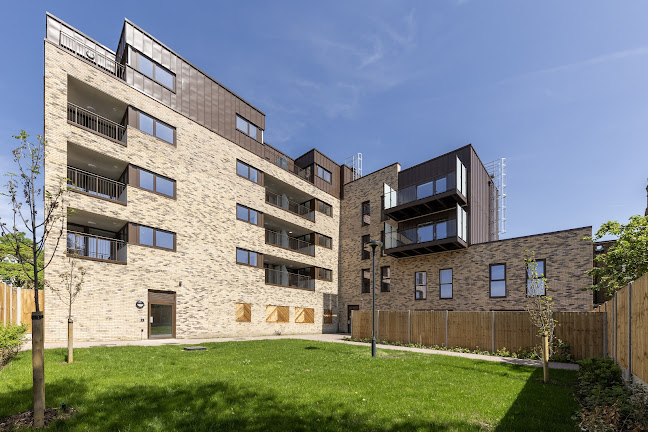 Lexadon Property Group - London