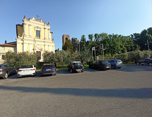 Parking church - Thumbnail