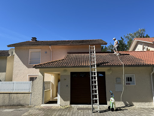 Photo de Renov Pro 47 - Couvreur Lot-et-Garonne Villeneuve-sur-Lot - Réparation Nettoyage Dépannage Fuites Toiture Couverture à Pujols (47300)